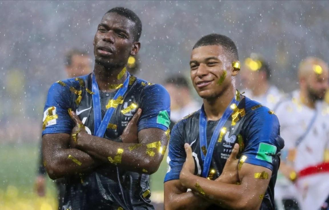 铜梁龙官方：下赛季球衣为主红客白，欢迎球迷投票27赛季球衣