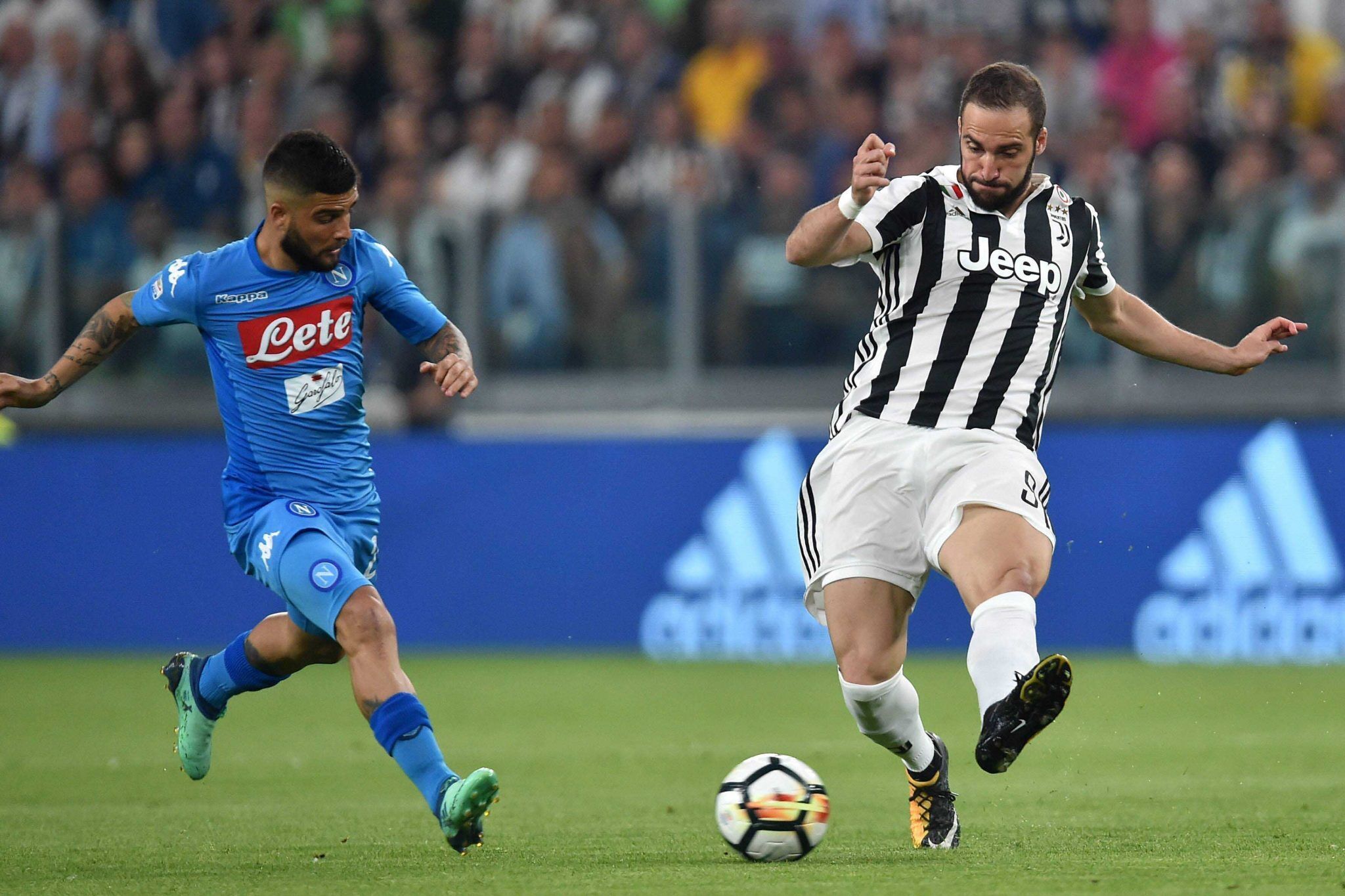 状态太差！霍福德&波杰姆斯基合计16中3，外线12中1